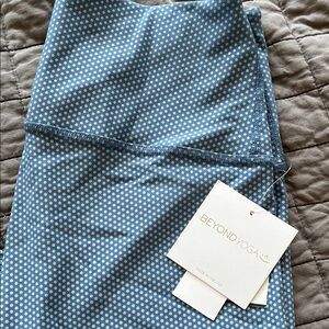 Beyond Yoga Light Blue Polka Dot Leggings